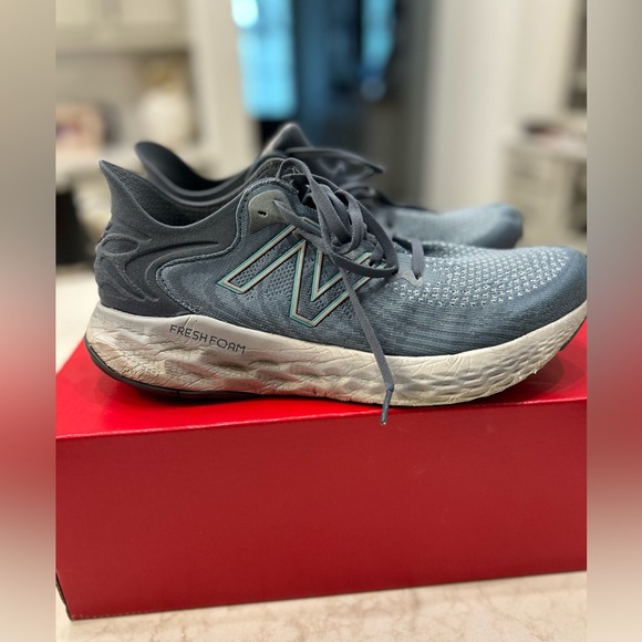 Men’s New Balance running shoes - Picture 1 of 7